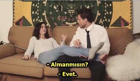 Annemin kaza geçirdim yalanını yakaladım ve şantaj yaptım